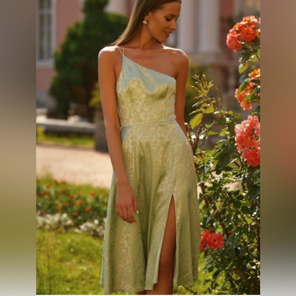 Alamour The Label Brigette One Shoulder Satin Prom Dress